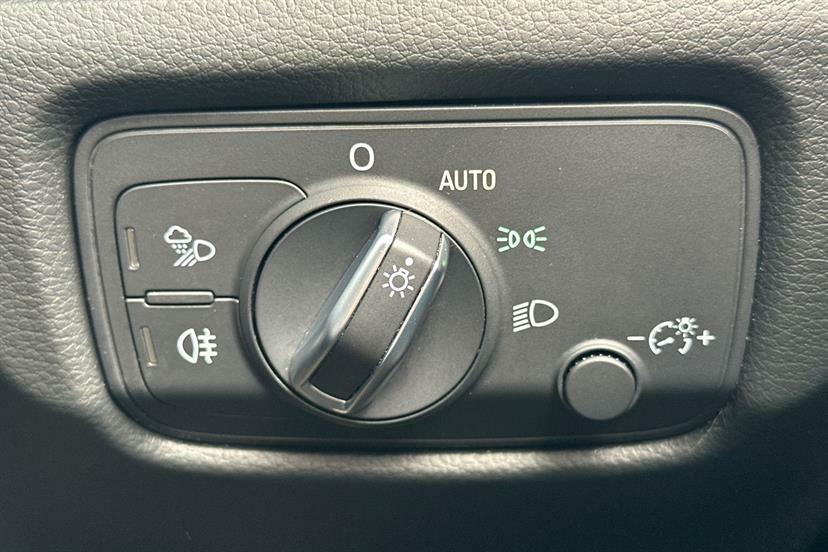 Audi A3 35 Tfsi Sport S Tronic  #49