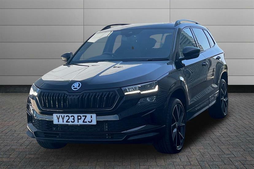 Skoda Karoq 1.5 Tsi Sportline Dsg Black #5