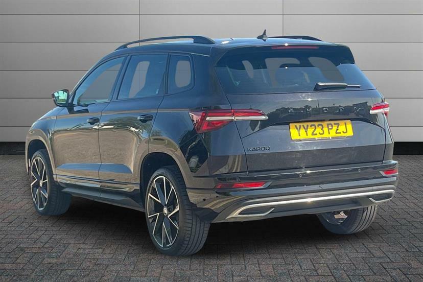 Skoda Karoq 1.5 Tsi Sportline Dsg Black