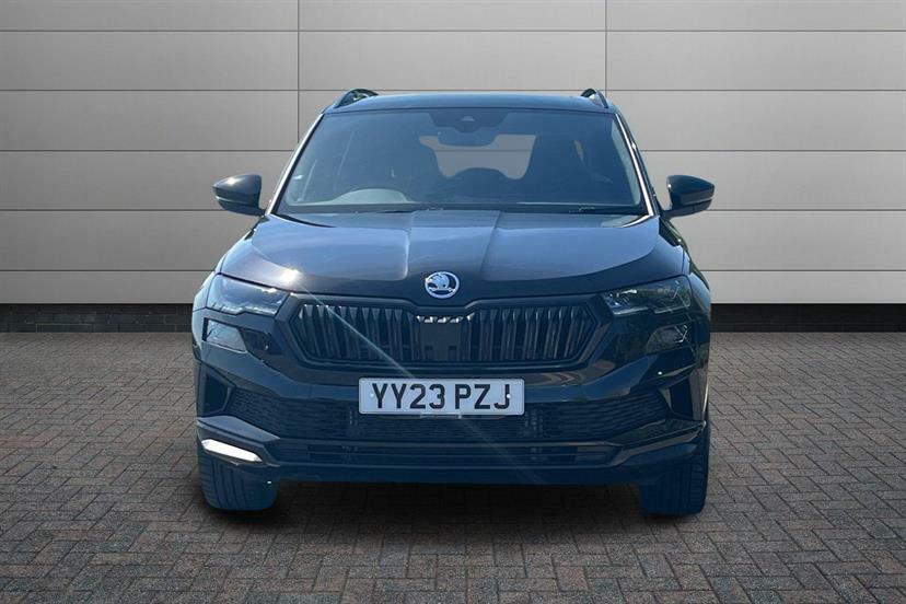 Skoda Karoq 1.5 Tsi Sportline Dsg Black #4