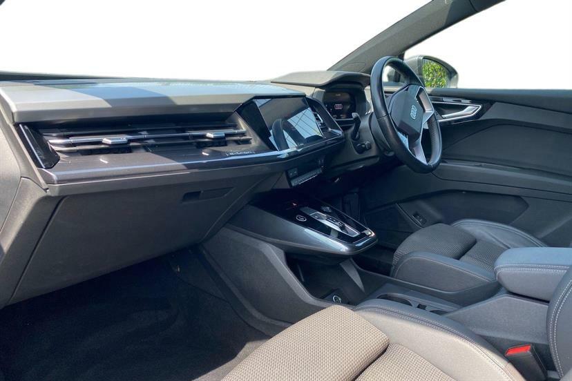 Audi Q4 E Tron 150Kw 40 82Kwh S Line Grey #2
