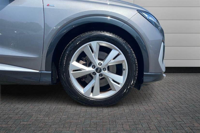 Audi Q4 E Tron 150Kw 40 82Kwh S Line Grey #5