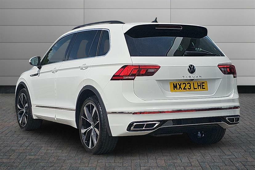 Volkswagen Tiguan 2.0 Tdi R-line Dsg White #2