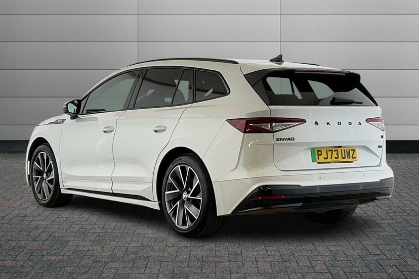 Skoda ENYAQ 195Kw 80X Sportline 82Kwh 4X4 White #3