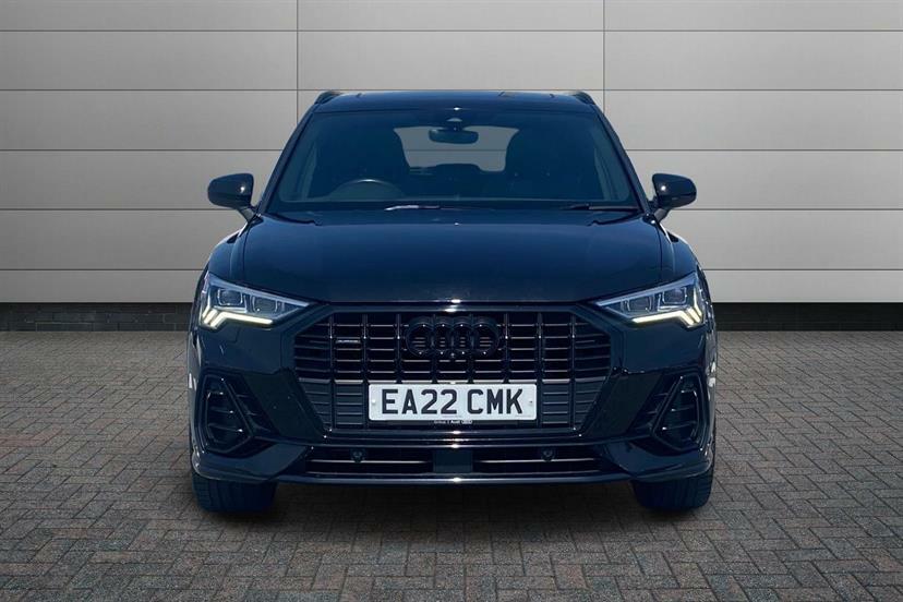 Audi Q3 35 Tfsi S Line S Tronic Black #8