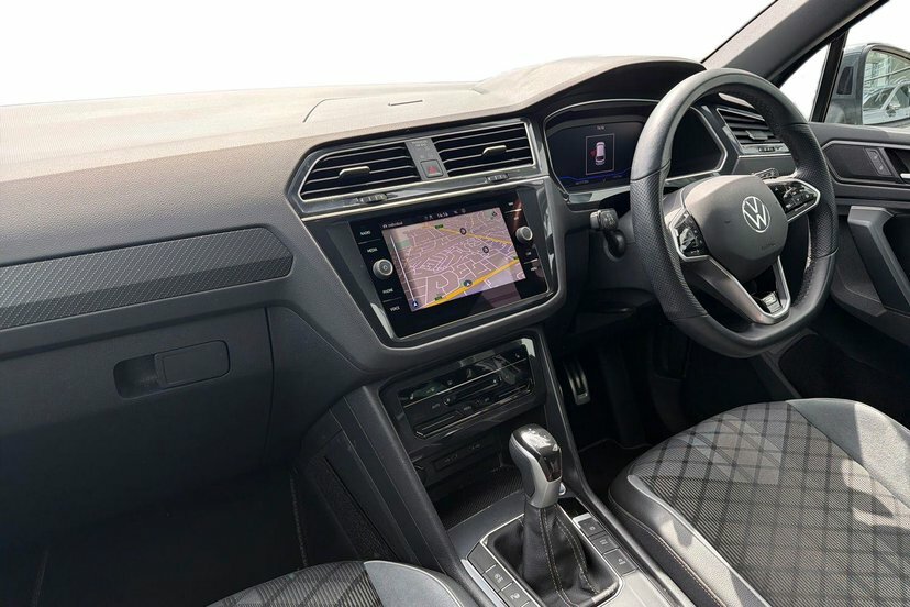 Volkswagen Tiguan 1.5 Tsi R-line Suv Dsg 150 Ps EA73VCF Grey #2