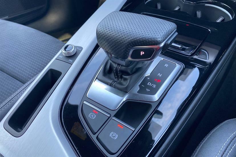Audi A5 Audi Sportback 40 Tfsi 204 S Line S Tronic Te Grey #31