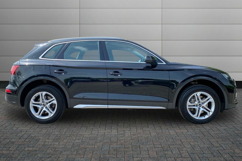 Audi Q5 2.0 Tdi 40 Sport Suv S Tronic Quattro Black #4