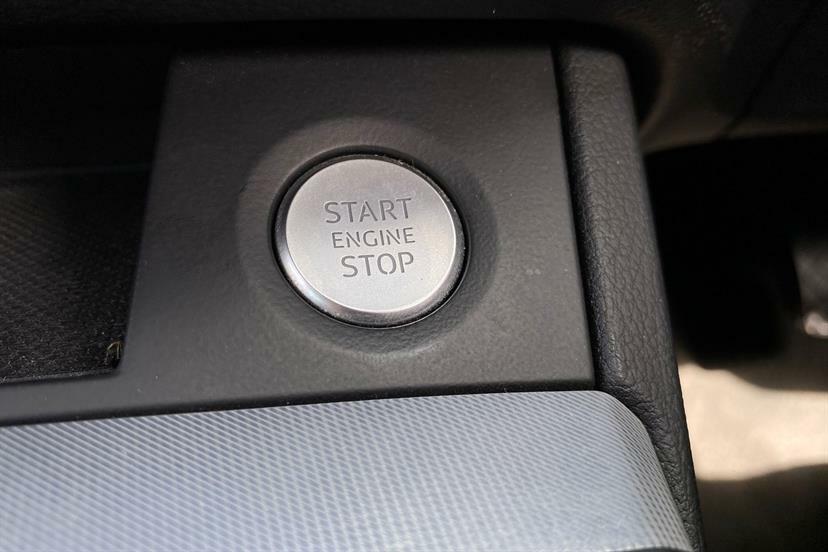 Audi Q5 40 Tdi Quattro Edition 1 S Tronic Blue #24