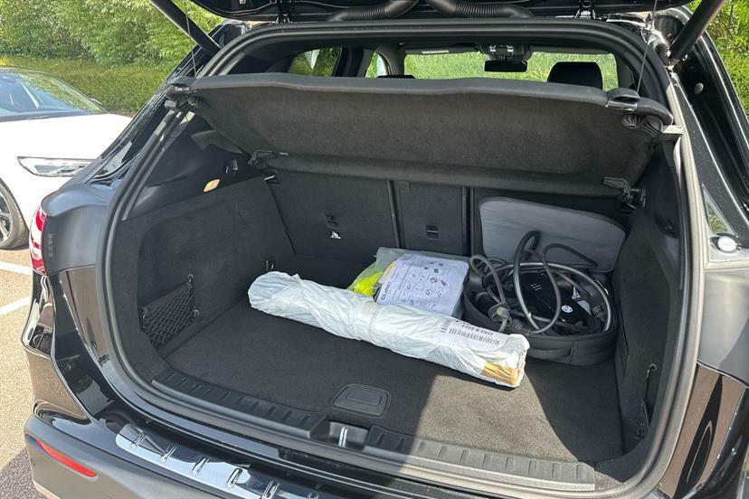 Mercedes-Benz EQA Eqa 250-Plus 140Kw Amg Line Executive 70.5Kwh Grey #29