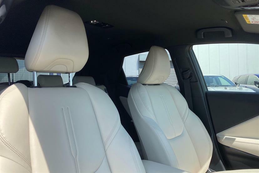 Lexus LBX 1.5 Vvt-ie Premium Plus Design Suv Hybr Silver #13