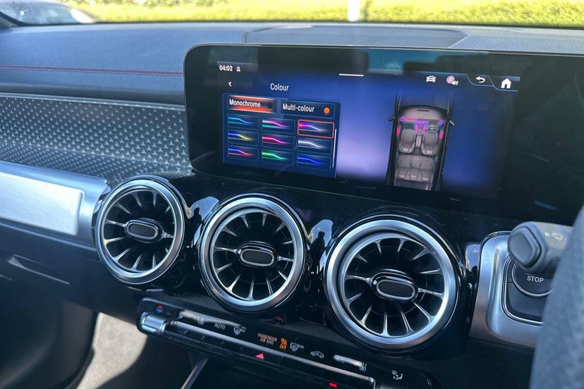 Mercedes-Benz EQB Eqb 350 4Matic Amg Line Executive Black #21