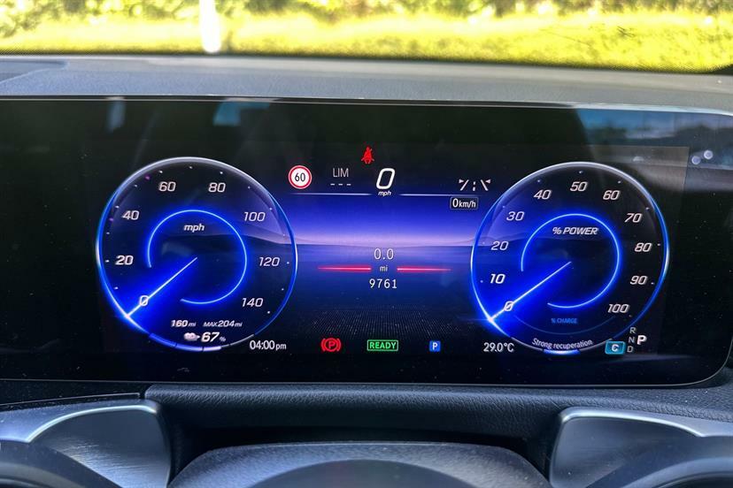 Mercedes-Benz EQB 250 140Kw Amg Line Executive 70.5Kwh Black #6