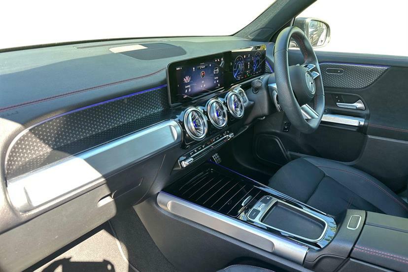 Mercedes-Benz EQB Eqb 350 4Matic Amg Line Executive Black #9