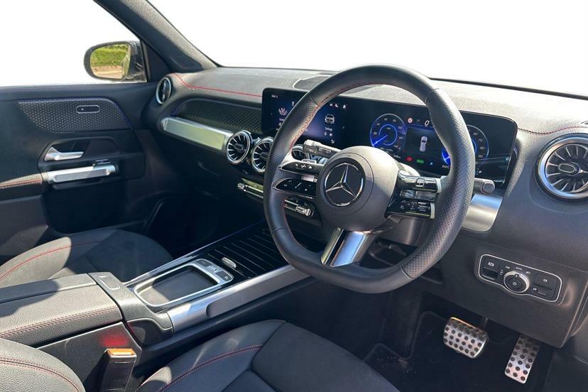 Mercedes-Benz EQB 250 140Kw Amg Line Executive 70.5Kwh Black #5