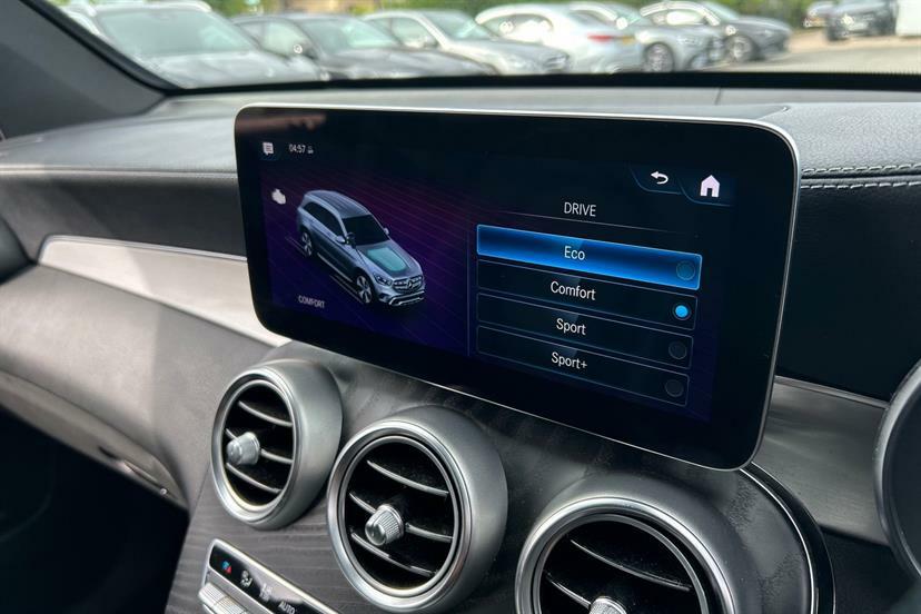 Mercedes-Benz GLC Class Glc 220 D 4Matic Amg Line Premium Grey #46