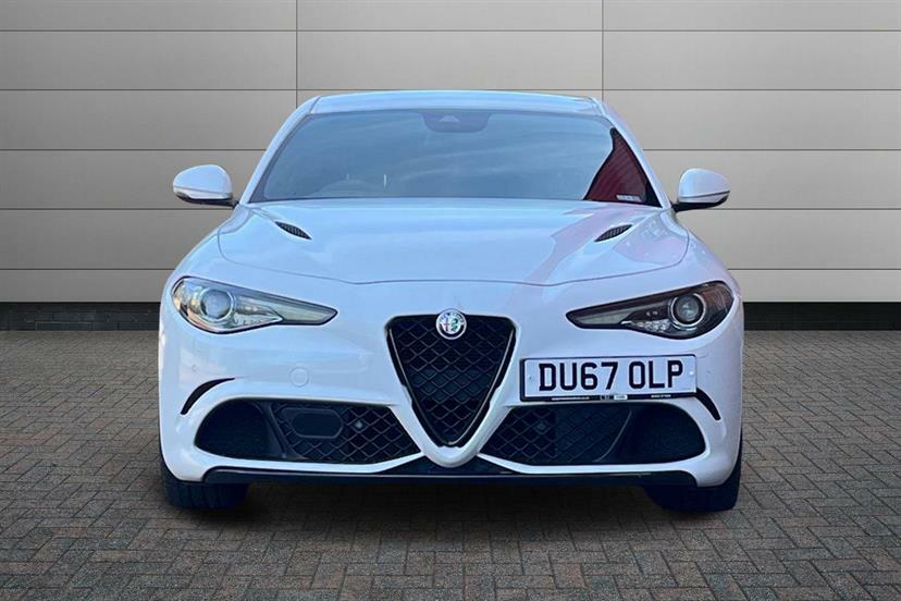 Alfa Romeo Giulia 2.9 V6 Biturbo Quadrifoglio White #6