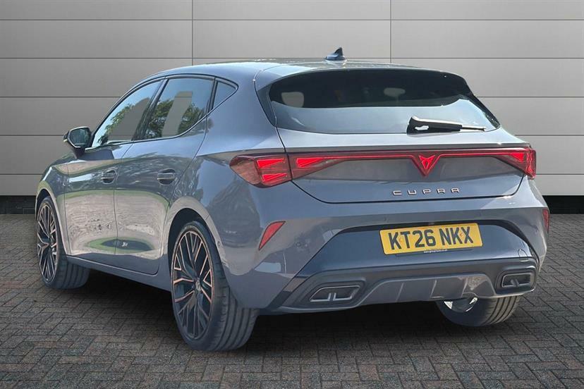 Cupra Leon 1.5 Etsi 150 V3 Dsg Grey #3
