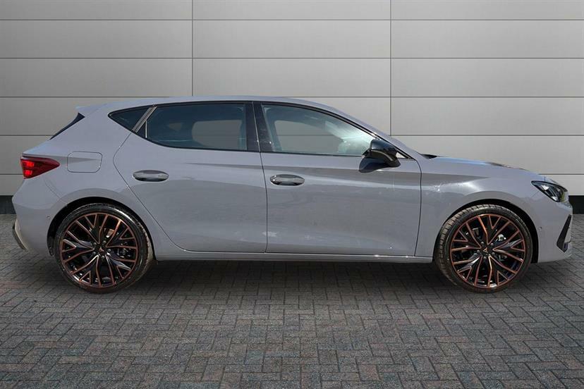 Cupra Leon 1.5 Etsi 150 V3 Dsg Grey #4