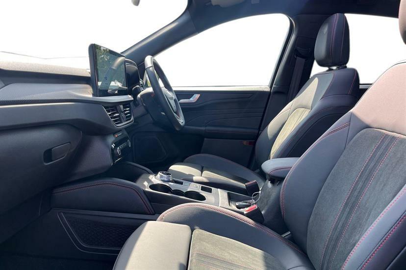 Ford Kuga 2.5 Fhev St-line X Cvt Black #2