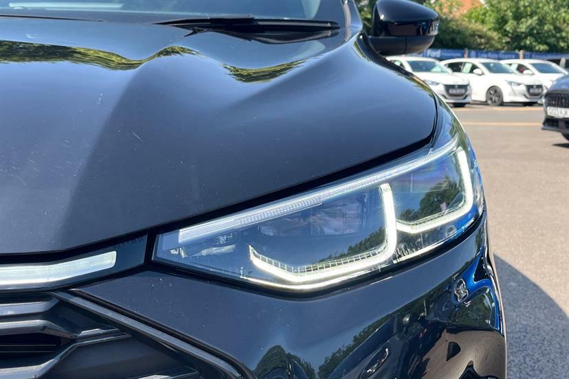 Ford Kuga 2.5 Fhev St-line X Cvt Black #17