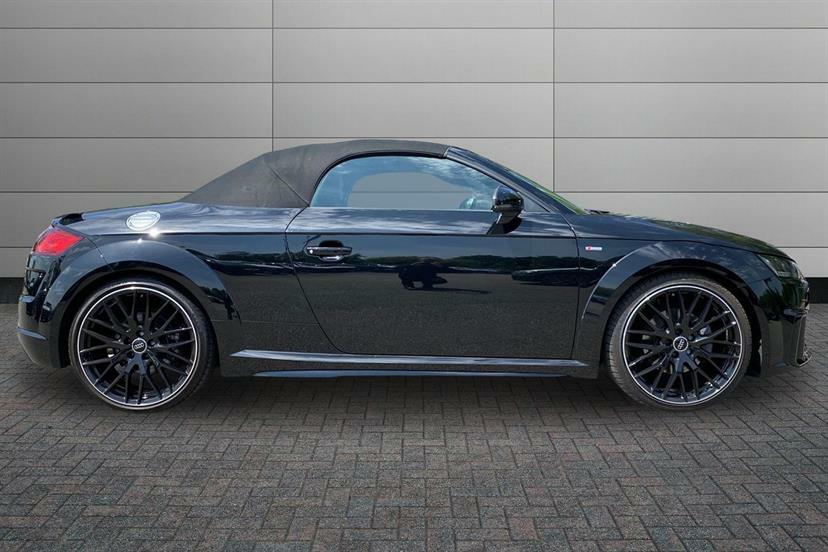 Audi TT 40 Tfsi Black Edition S Tronic Tech Pack Black #3