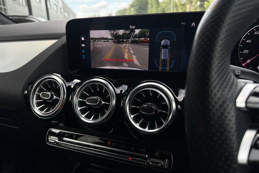 Mercedes-Benz GLA Class 250E Amg Line Premium 2024 Grey #45