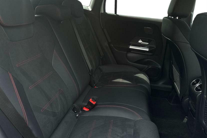 Mercedes-Benz GLA Class 250E Amg Line Premium 2024 Grey #10