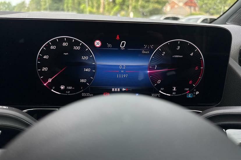 Mercedes-Benz GLA Class 220D 4Matic Amg Line Premium White #6