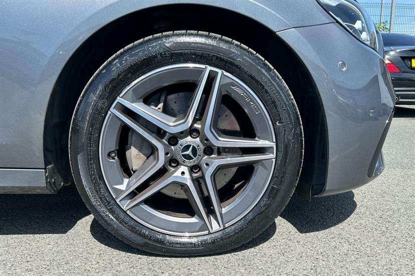 Mercedes-Benz E Class E300d 4Matic Amg Line 9G-tronic Grey #4