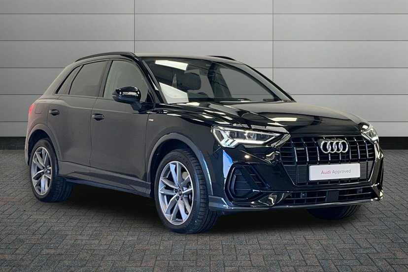 Audi Q3 2.0 Tdi 40 Black Edition Suv S Tronic Q Black