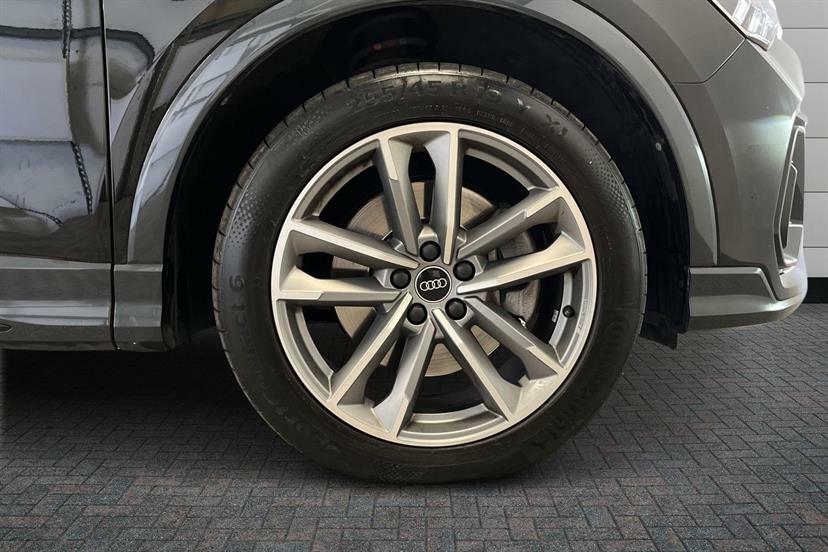 Audi Q3 40 Tdi 200 Quattro Black Edition S Tronic Black #5