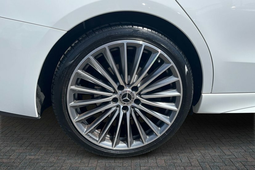 Mercedes-Benz C Class C300h Mhev Amg Line Premium Estate AK73WDT White #4
