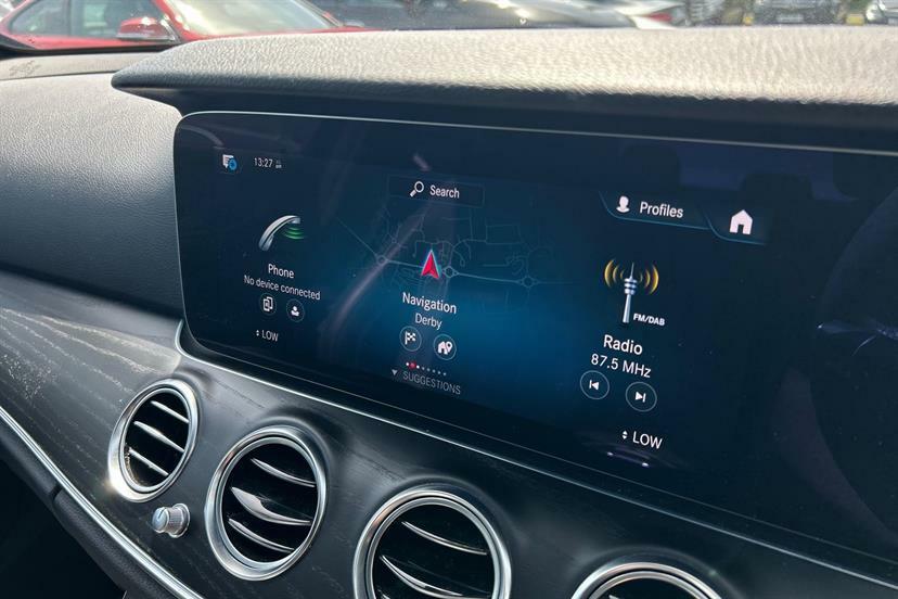 Mercedes-Benz E Class E 220 Amg Line Premium D Black #31