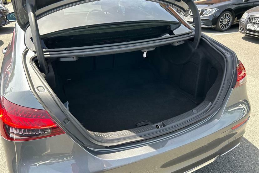 Mercedes-Benz E Class E 220 Amg Line Premium D Black #14