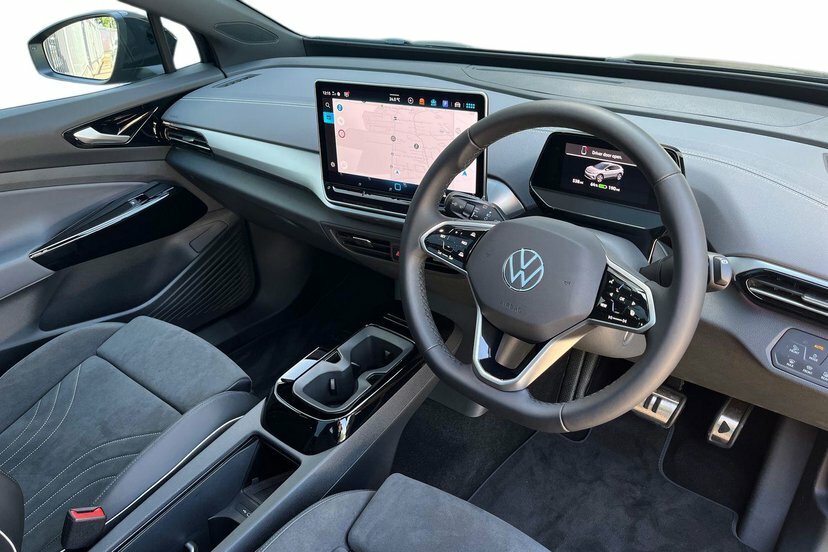 Volkswagen ID.4 Pro 77Kwh Black Edition Suv 286 AK26COA Black #6