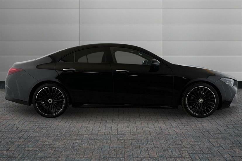 Mercedes-Benz CLA Class 200 Amg Line Premium Plus Tip Black #3