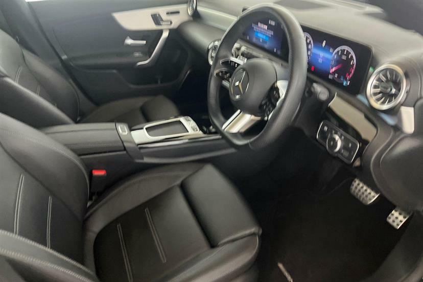 Mercedes-Benz CLA Class 200 Amg Line Premium Plus Tip Black #5