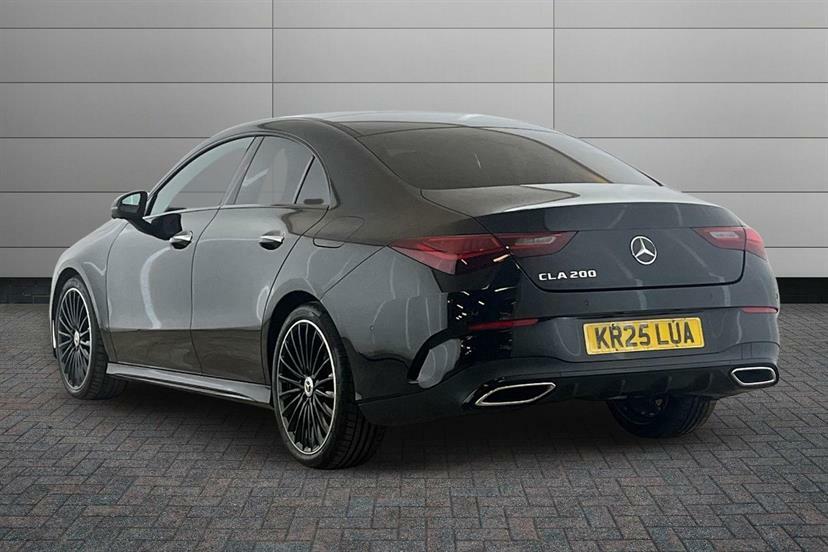 Mercedes-Benz CLA Class 200 Amg Line Premium Plus Tip Black #2
