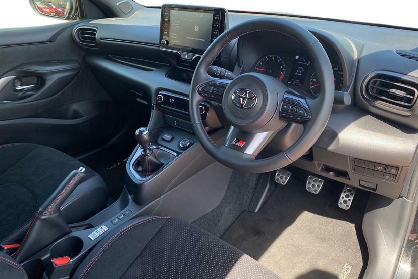 Toyota Yaris Design Blue #10