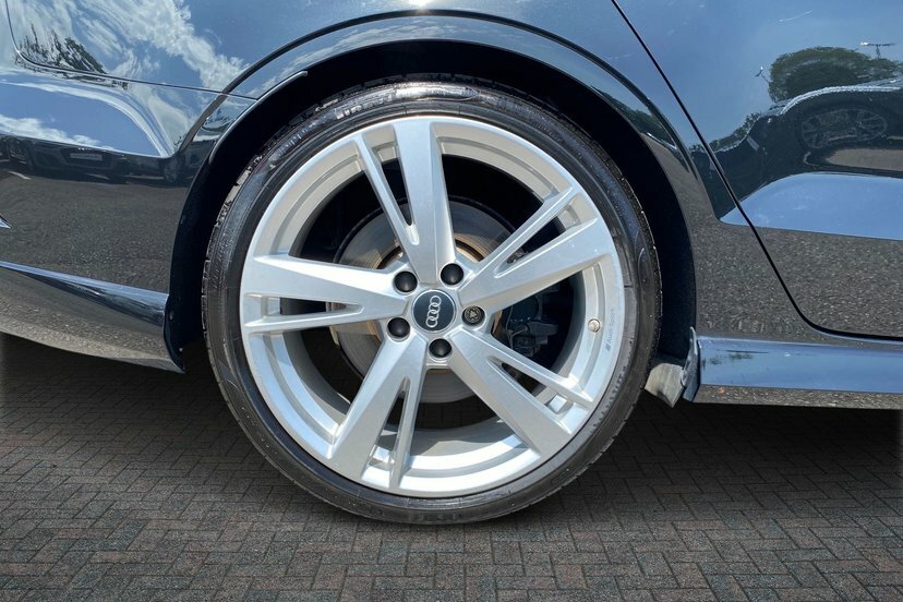 Audi RS3 2.5 Tfsi Gpf Saloon S Tronic Quattro 4 Black #5