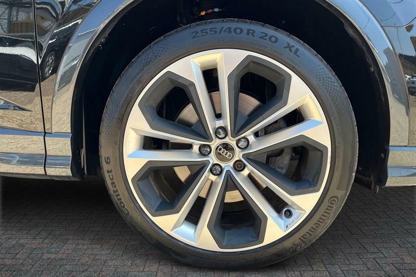 Audi Q3 40 Tfsi Quattro Black Edition S Tronic Cs Black #4