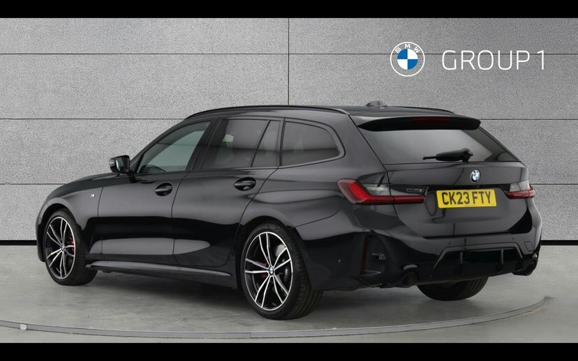 BMW 3 Series 320I M Sport Touring CK23FTY Black #2