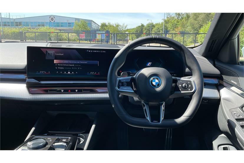 BMW i5 250Kw Edrive40 M Sport Pro 84Kwh Grey #4