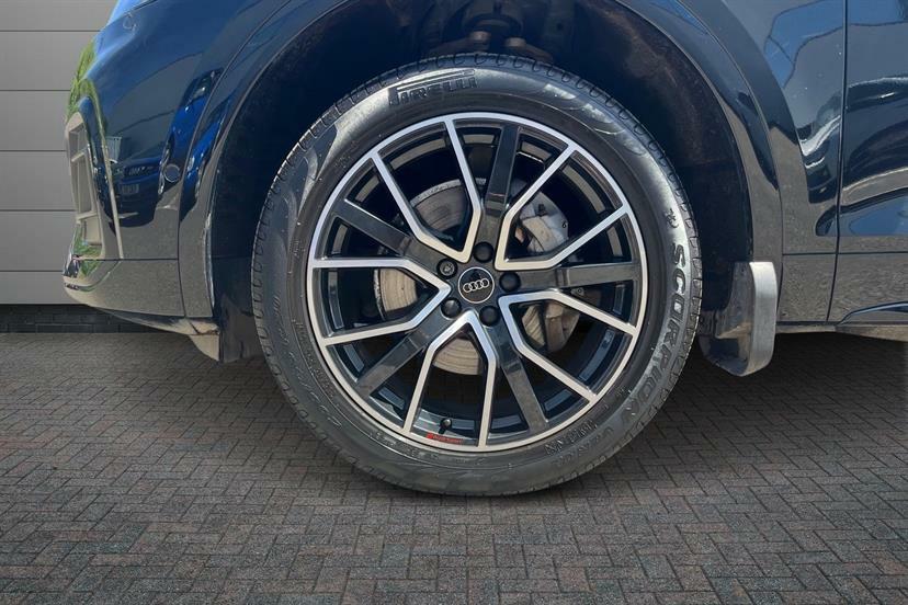 Audi Q5 40 Tdi Quattro Black Edition S Tronic Black #4