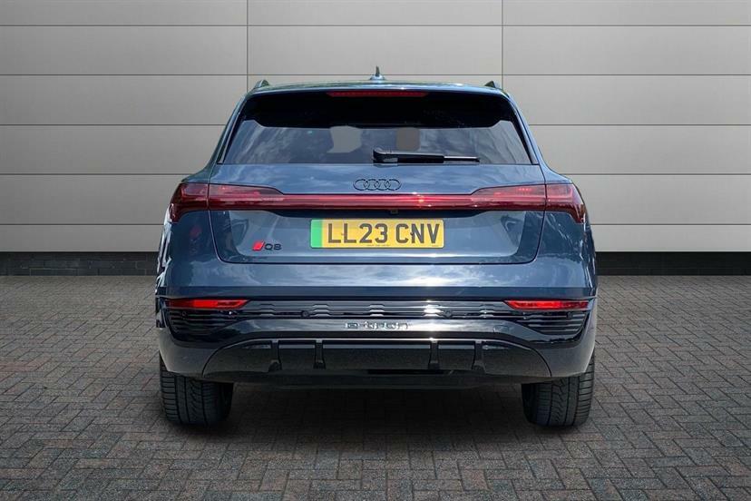 Audi Q8 e tron 250Kw 50 Quattro 95Kwh Vorsprung Blue #11