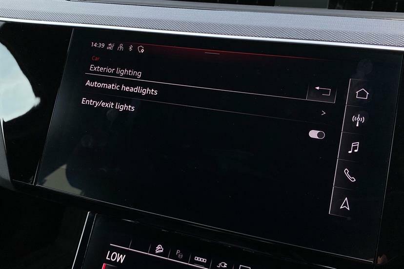 Audi Q8 e tron 250Kw 50 Quattro 95Kwh Vorsprung Blue #21