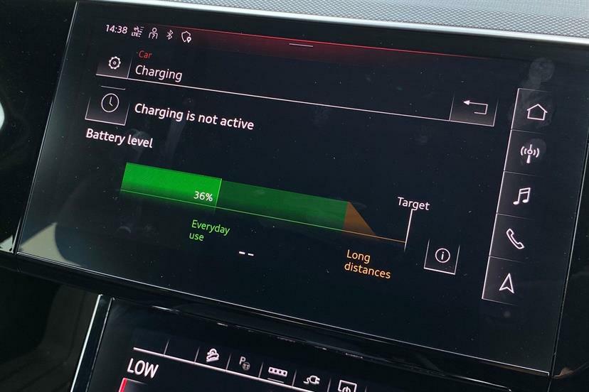 Audi Q8 e tron 250Kw 50 Quattro 95Kwh Vorsprung Blue #17