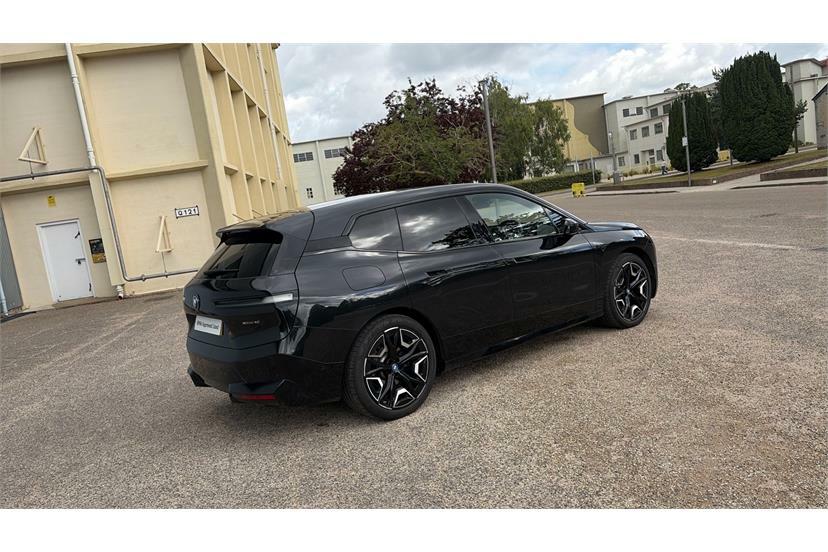 BMW iX IX Xdrive40 M Sport Edition Black #21