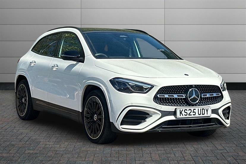 Mercedes-Benz GLA Class 200 Amg Line Premium Plus White